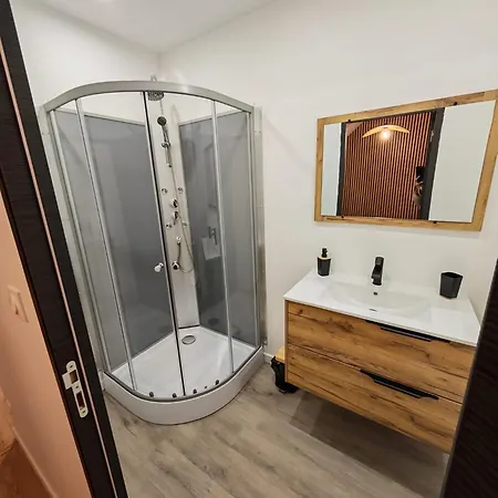 Apartamento Neufs Climatisés - Classé 3 étoiles - Vic Le Comte - Auvergne Vic-le-Comte